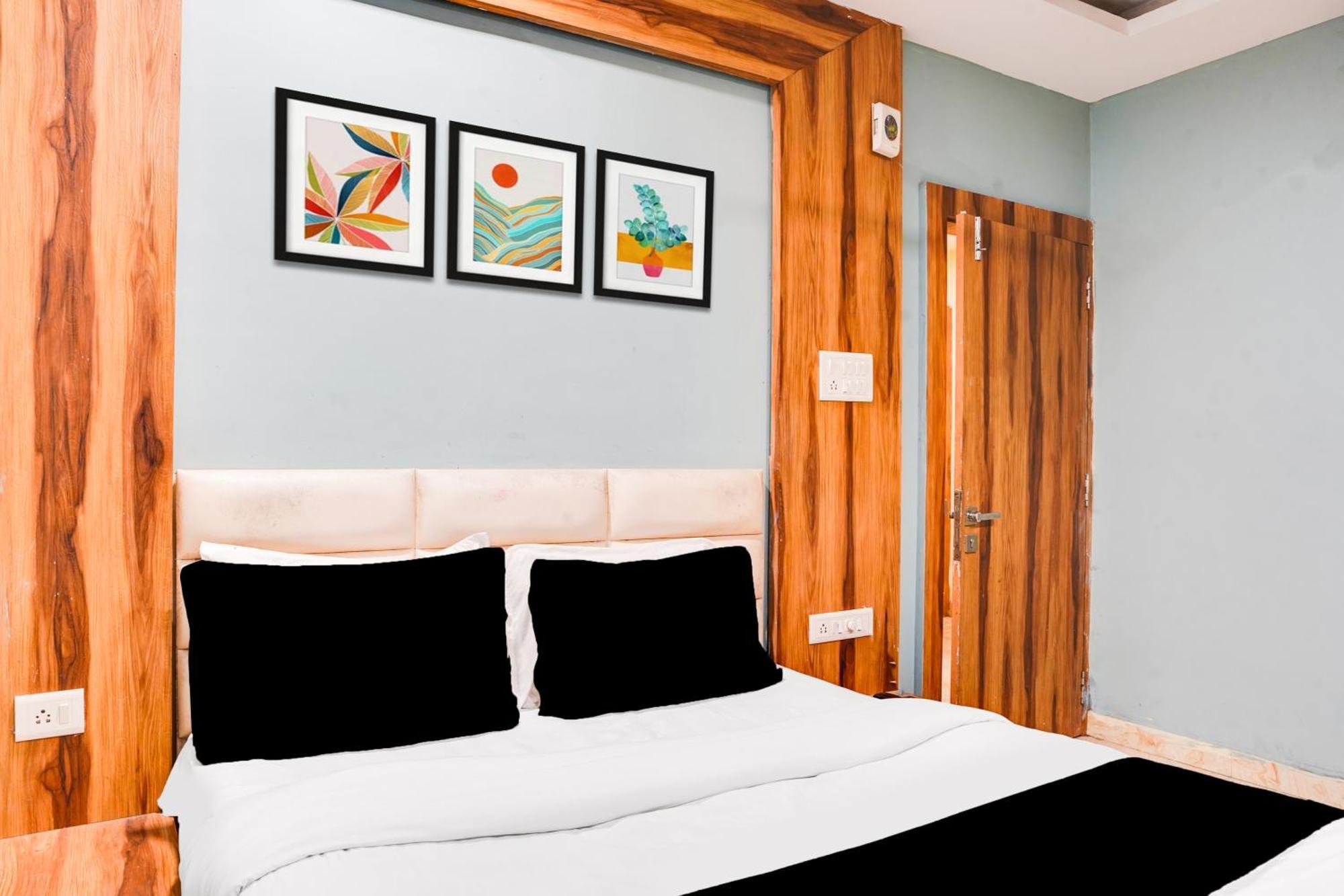 Hotel O Shri Vilas ボーパール エクステリア 写真