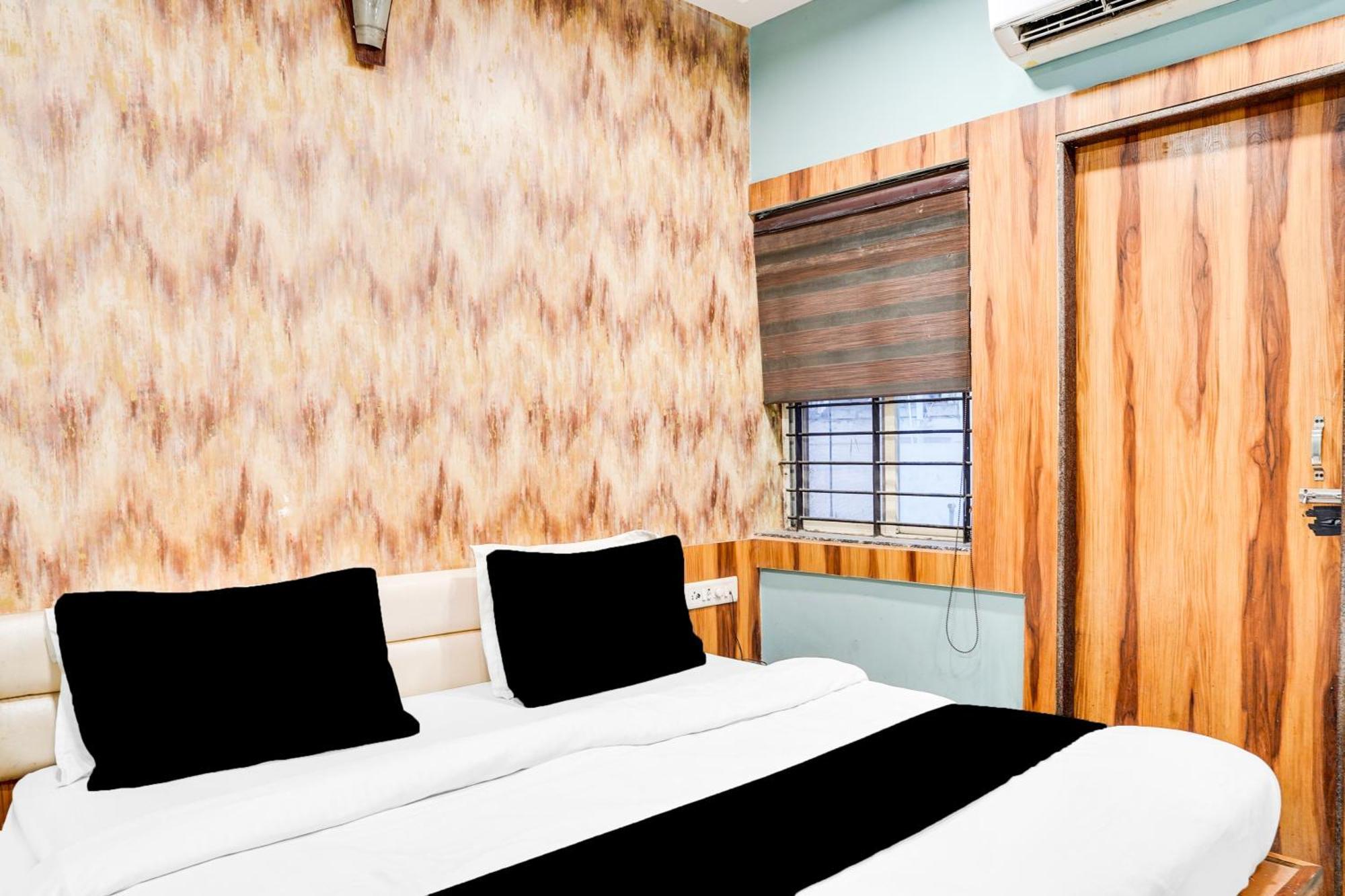 Hotel O Shri Vilas ボーパール エクステリア 写真